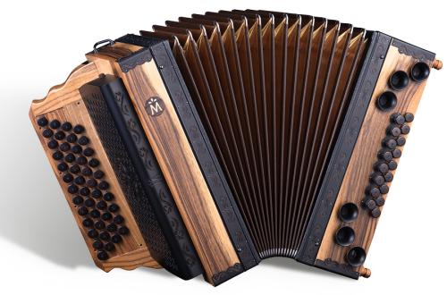 Edelnuss von Müller Harmonika