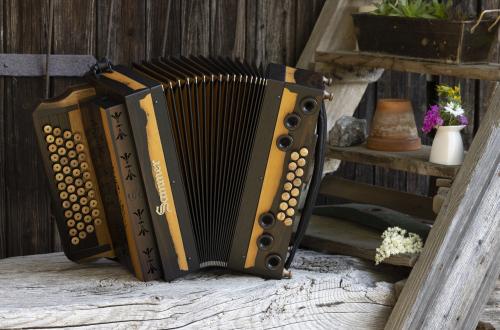 Grand Edelholz Palisander von Sammer Harmonika